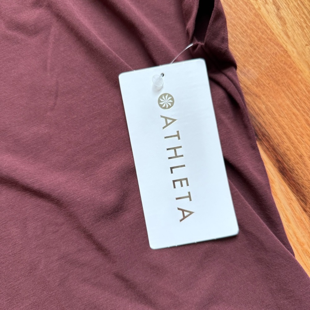 Athleta With Ease Crop Tee brown Short Sleeve Tee Size XL Workout Athletic - Picture 5 of 6
